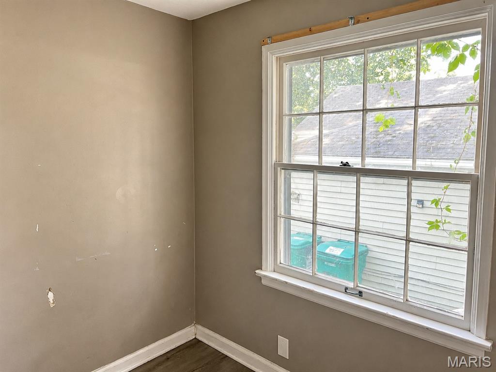 26047076 Property Photo 13