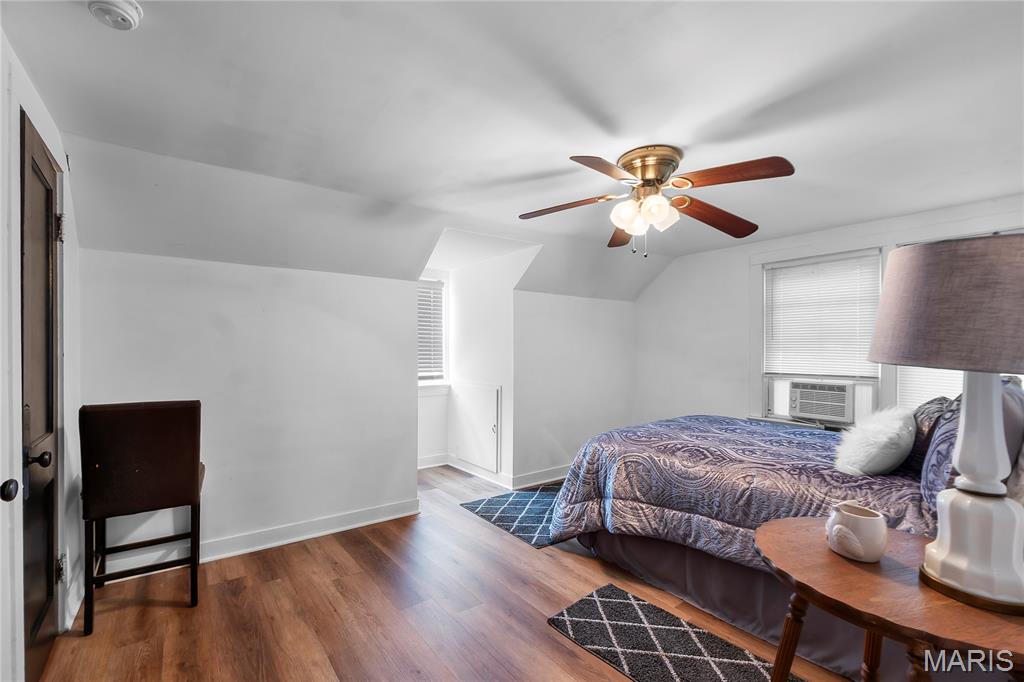 1001 Davis Street Property Photo 29