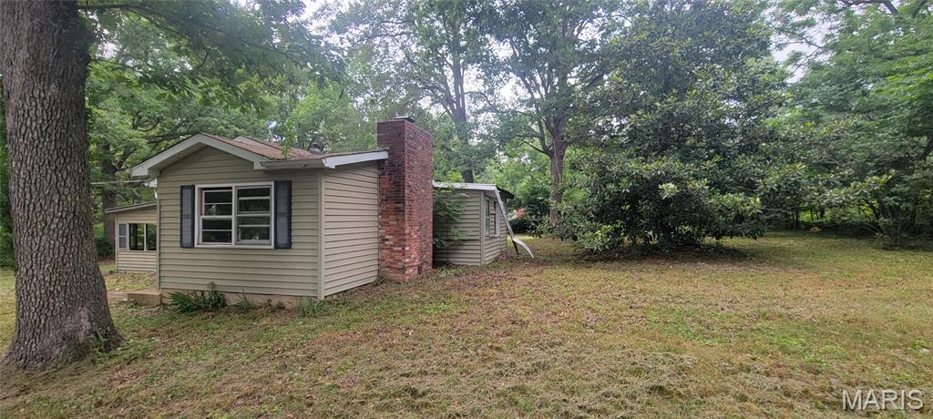 655 Eldon Drive Property Photo 3