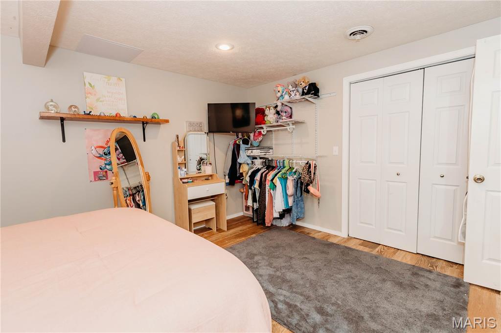 18943 Highway Y Property Photo 45