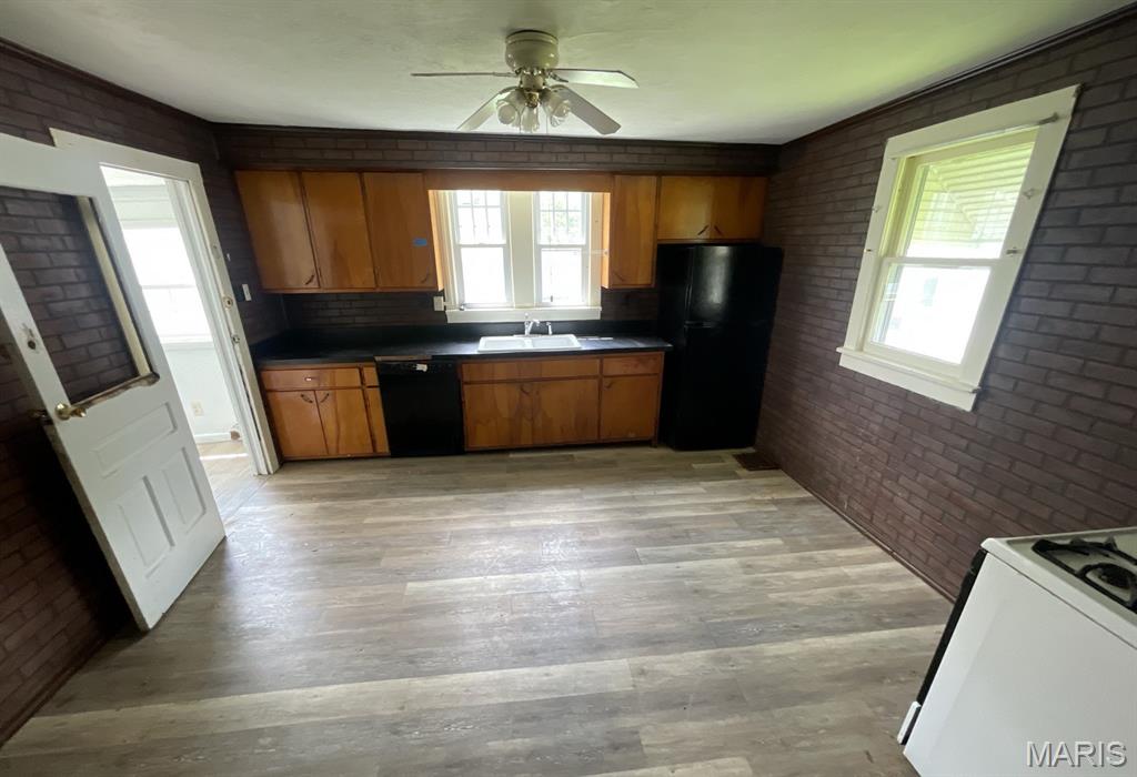 1028 Bell Place Property Photo 10