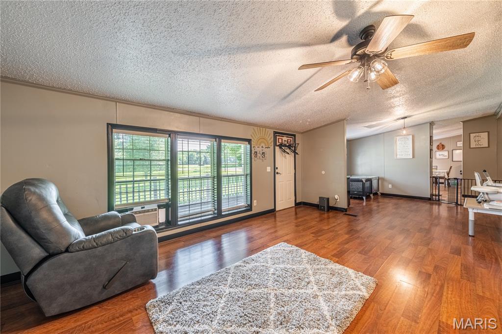 19224 Goldfinch Dr / Hwy 34 Drive Property Photo 14