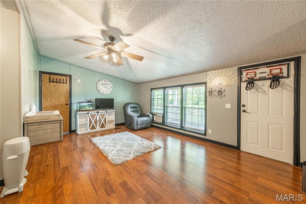 19224 Goldfinch Dr / Hwy 34 Drive Property Photo 15