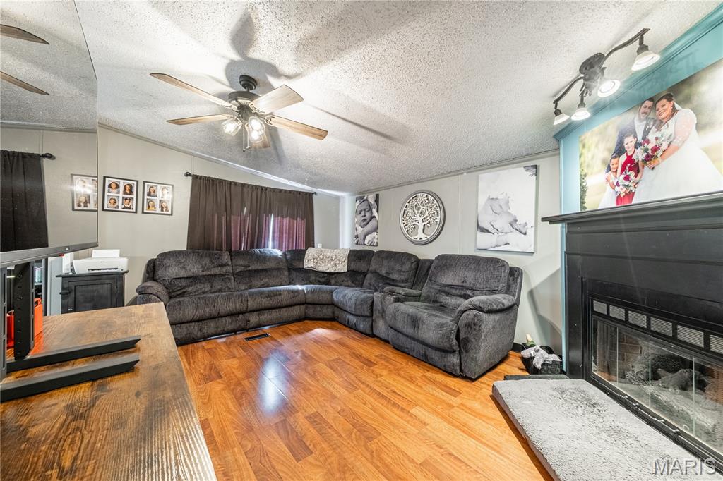 19224 Goldfinch Dr / Hwy 34 Drive Property Photo 22