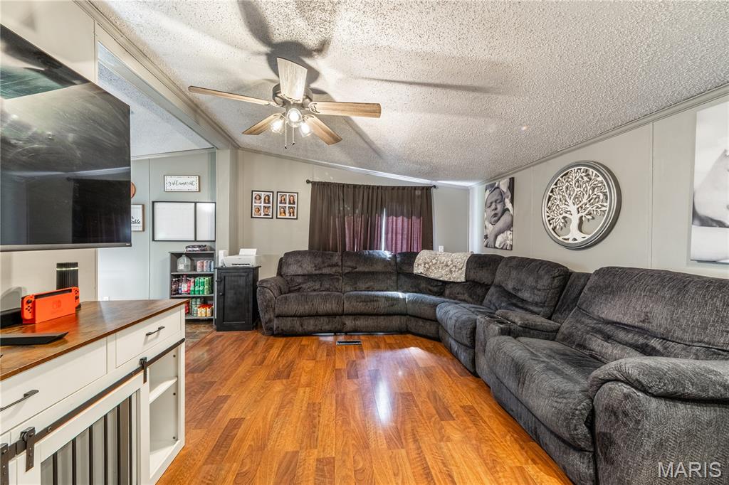 19224 Goldfinch Dr / Hwy 34 Drive Property Photo 24