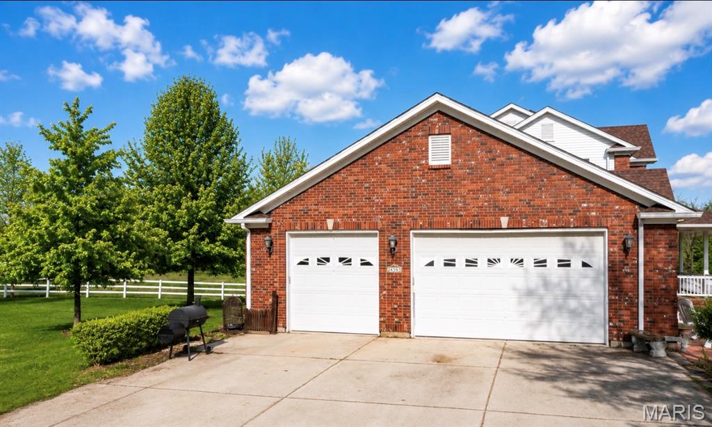 28699 Roelker Road Property Photo 4