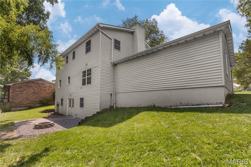 2230 Earleen Street Property Photo 6