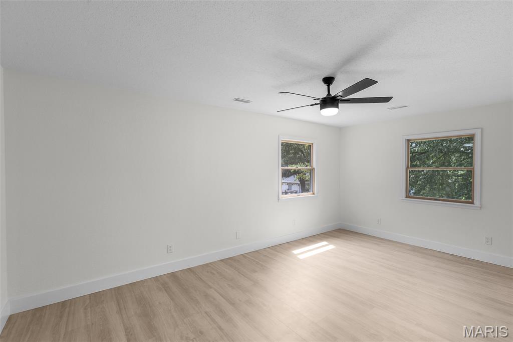 2230 Earleen Street Property Photo 27