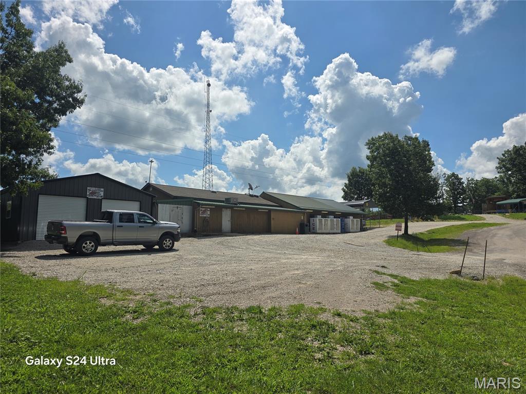 11891 Mine Road Property Photo 3