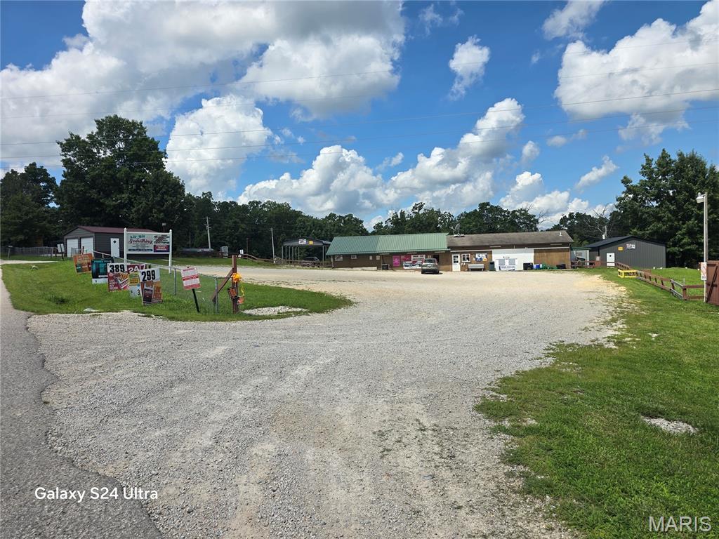 11891 Mine Road Property Photo 6