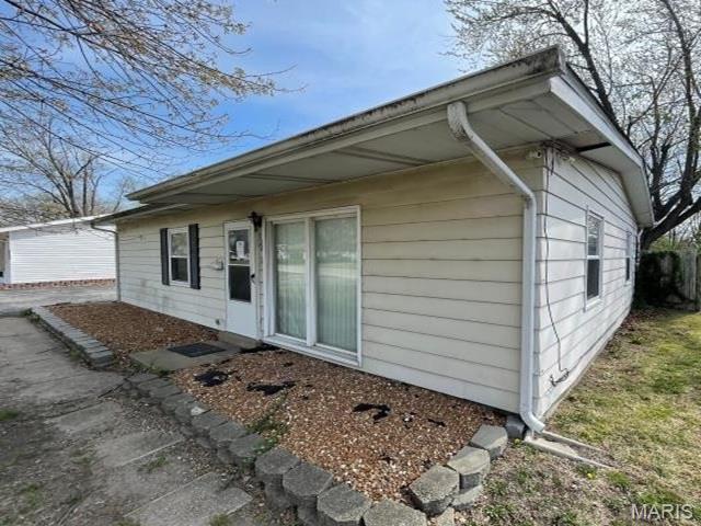 128 Saint Thomas Lane Property Photo 3