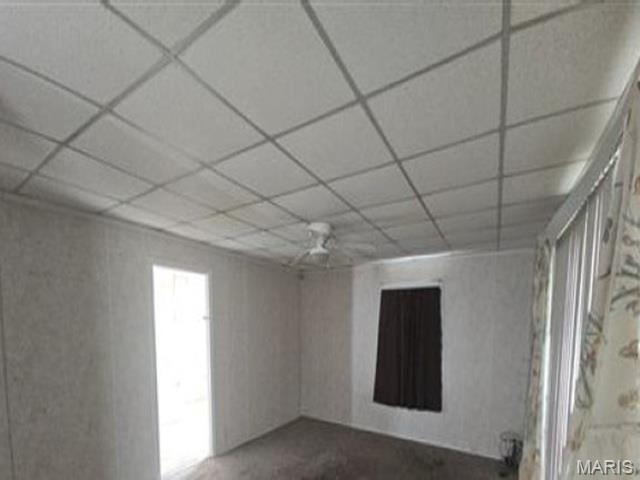128 Saint Thomas Lane Property Photo 5