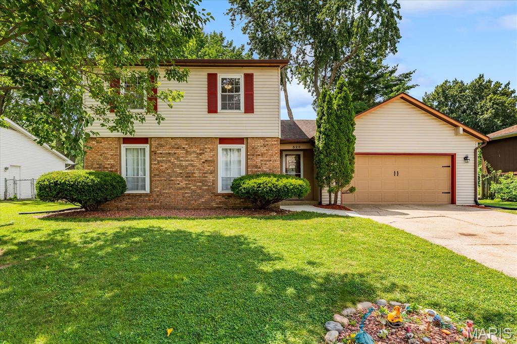 320 Fieldcrest Drive Property Photo 1