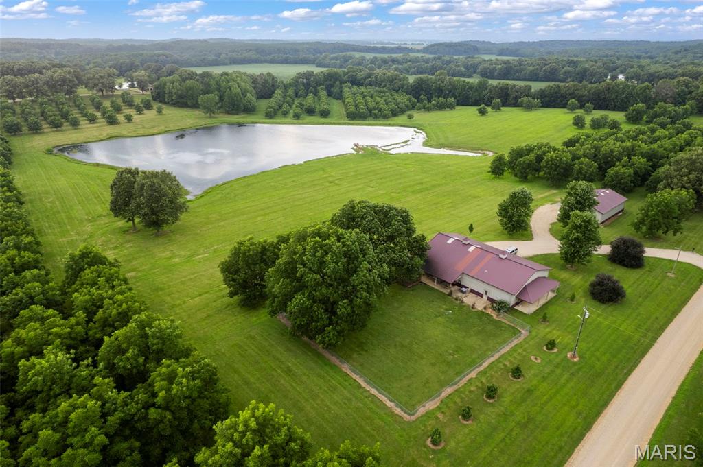 26047313 Property Photo 10