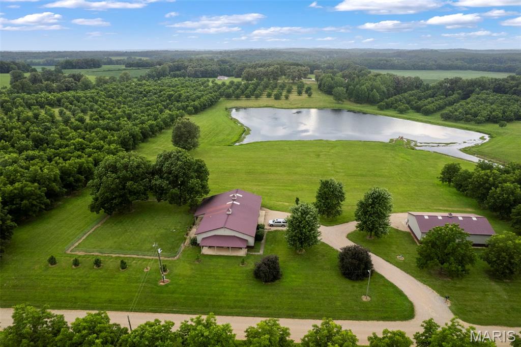 26047313 Property Photo 11