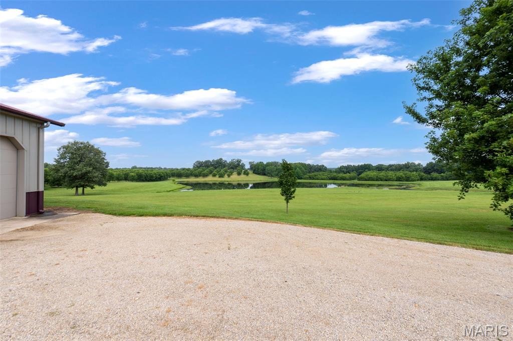 26047313 Property Photo 45
