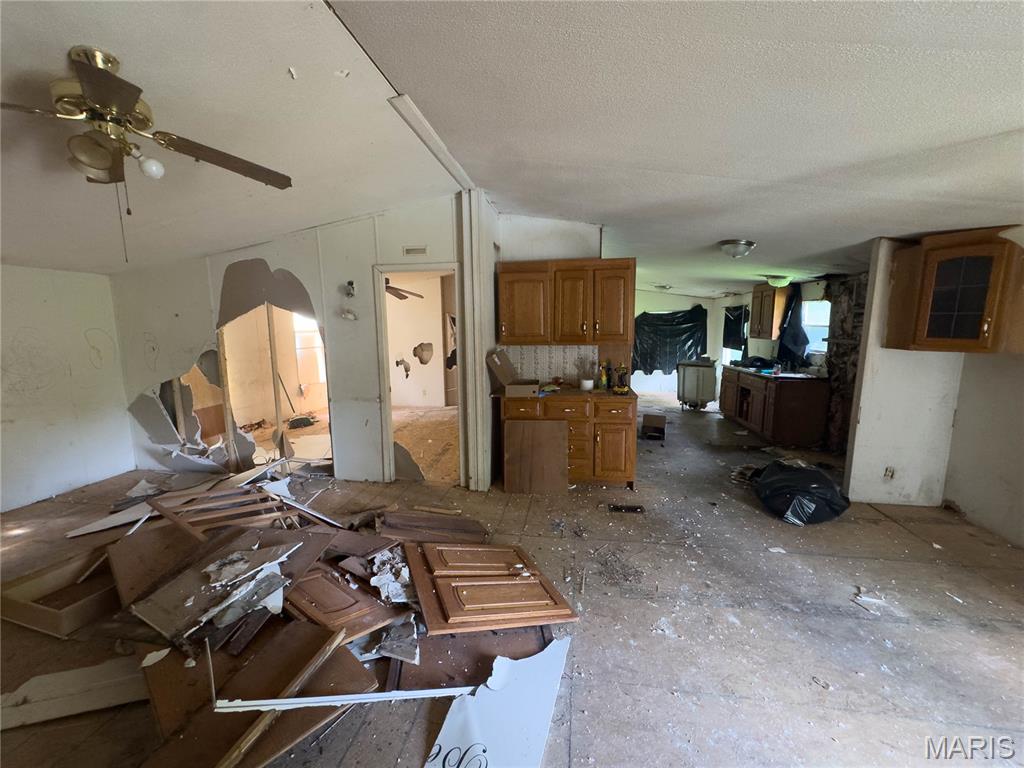 5592 Briarwood Drive Property Photo 4