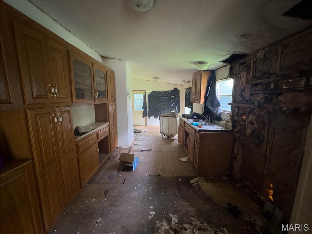 5592 Briarwood Drive Property Photo 6
