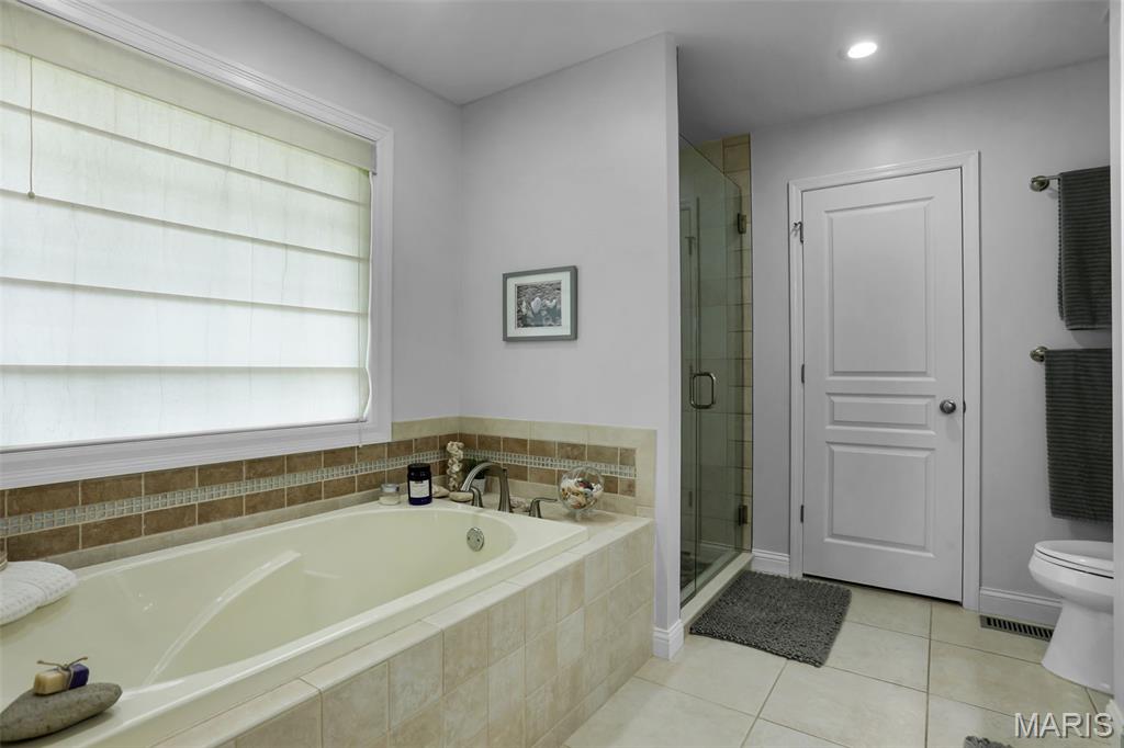 2334 Silver Crest Court Property Photo 19