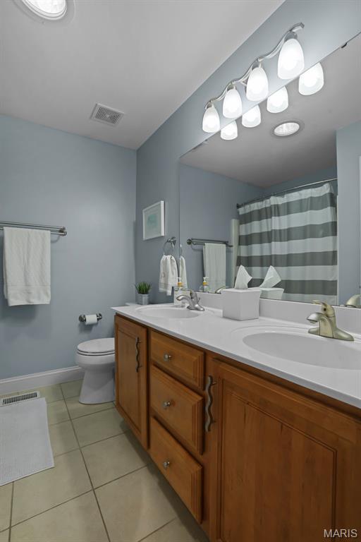 2334 Silver Crest Court Property Photo 26