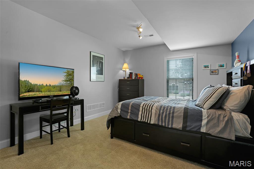2334 Silver Crest Court Property Photo 30