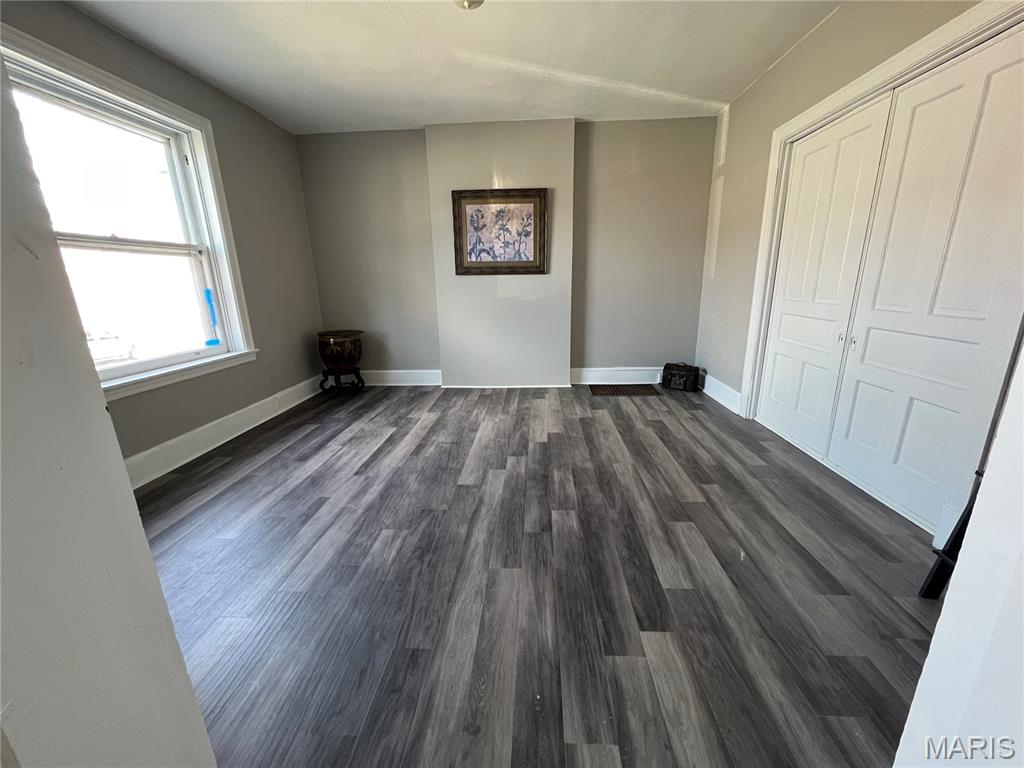 2048 Russell Boulevard Property Photo 9