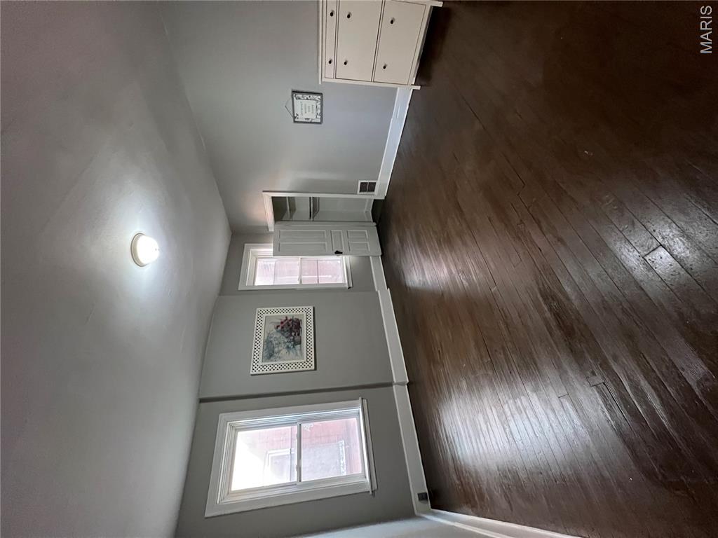 2048 Russell Boulevard Property Photo 10