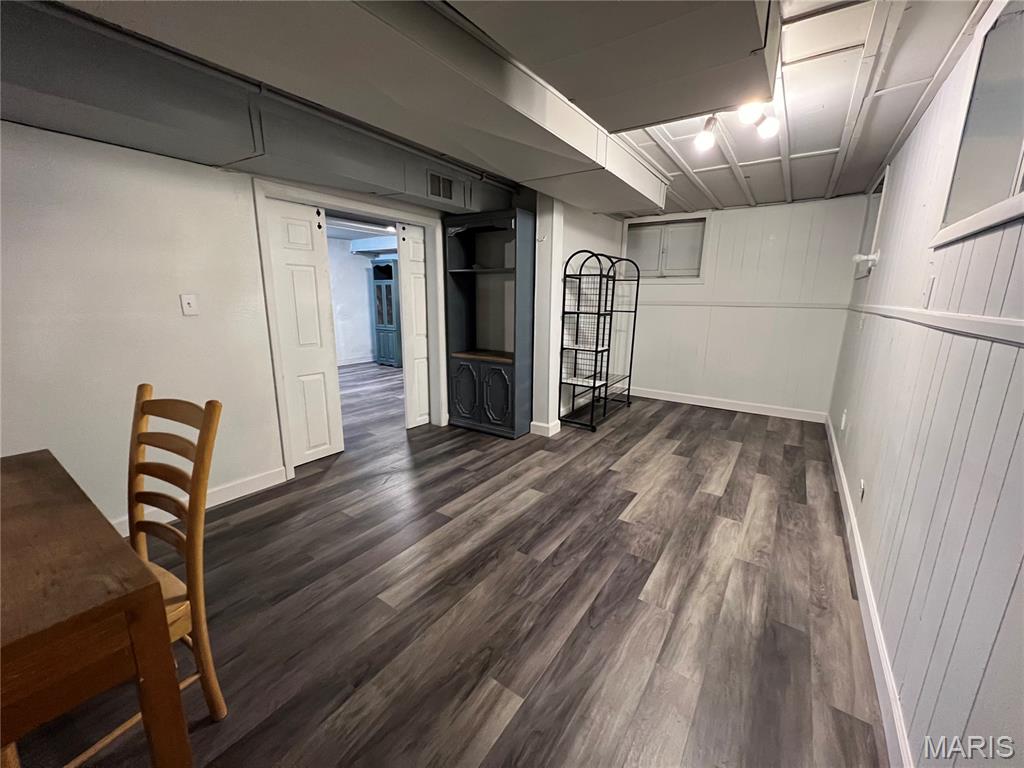2048 Russell Boulevard Property Photo 25