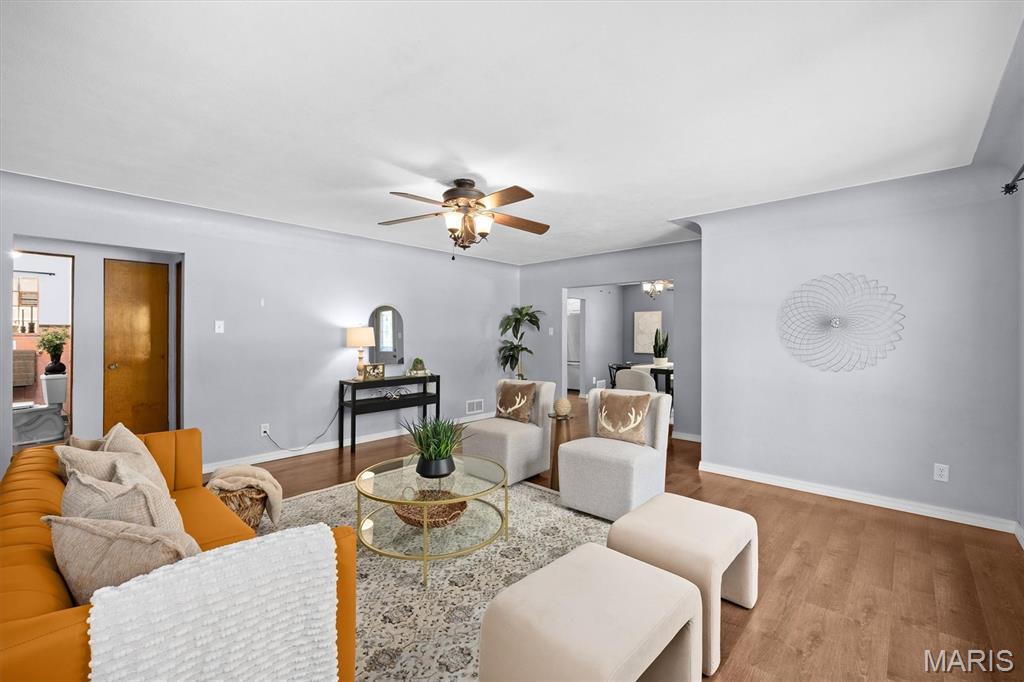9 Lou Juan Drive Property Photo 6