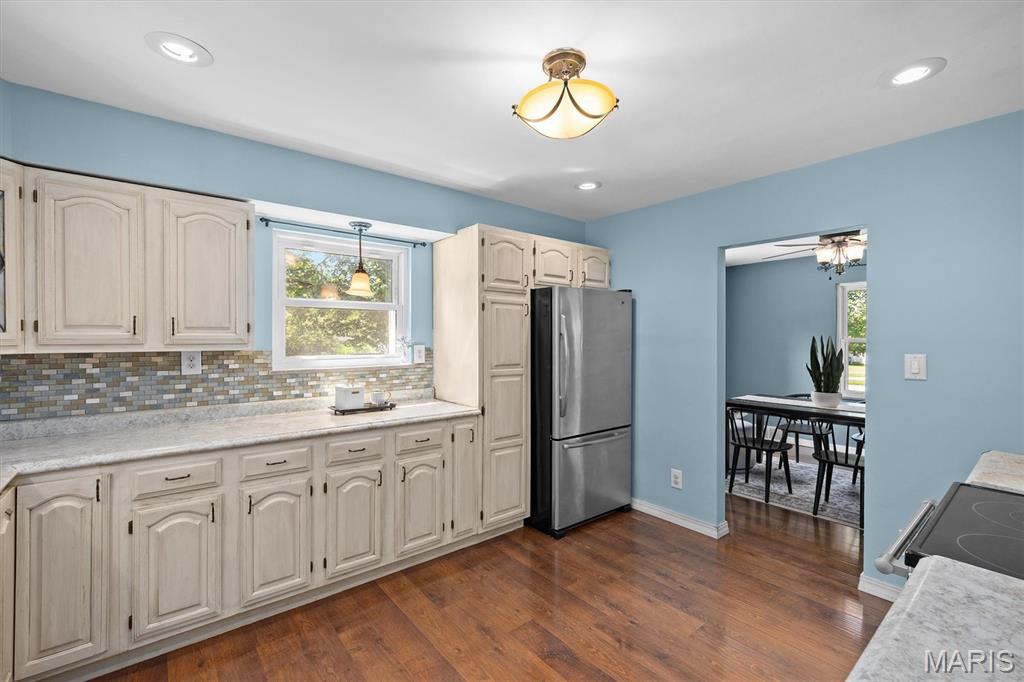 9 Lou Juan Drive Property Photo 11