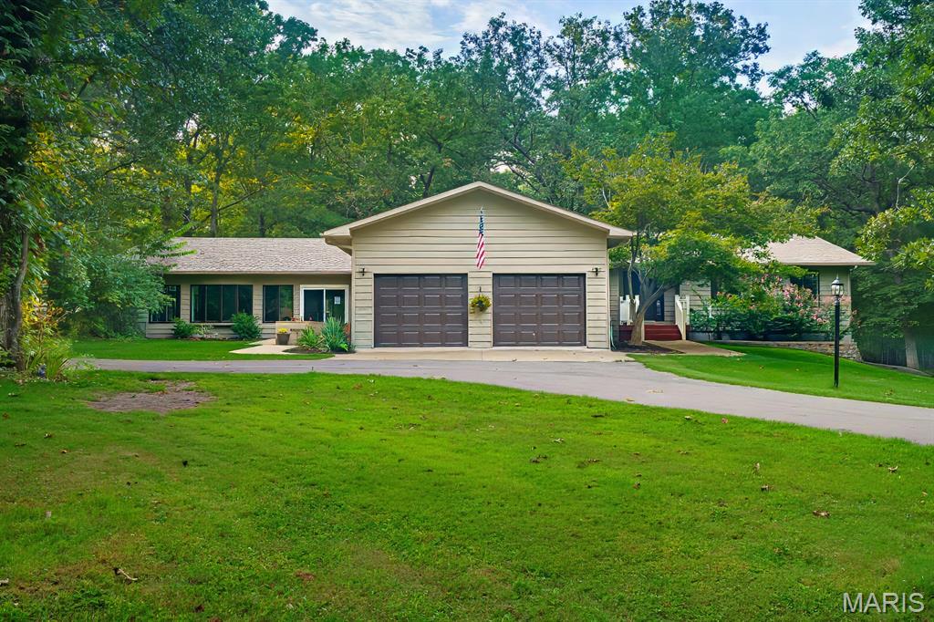 12311 Williams Place Property Photo 4
