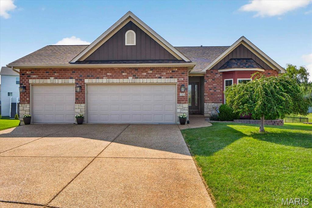 713 Bellingrath Gardens Court Property Photo 1