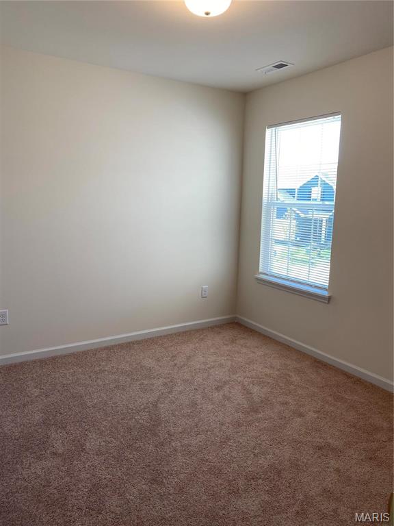 612 Summer Breeze Lane Property Photo 12