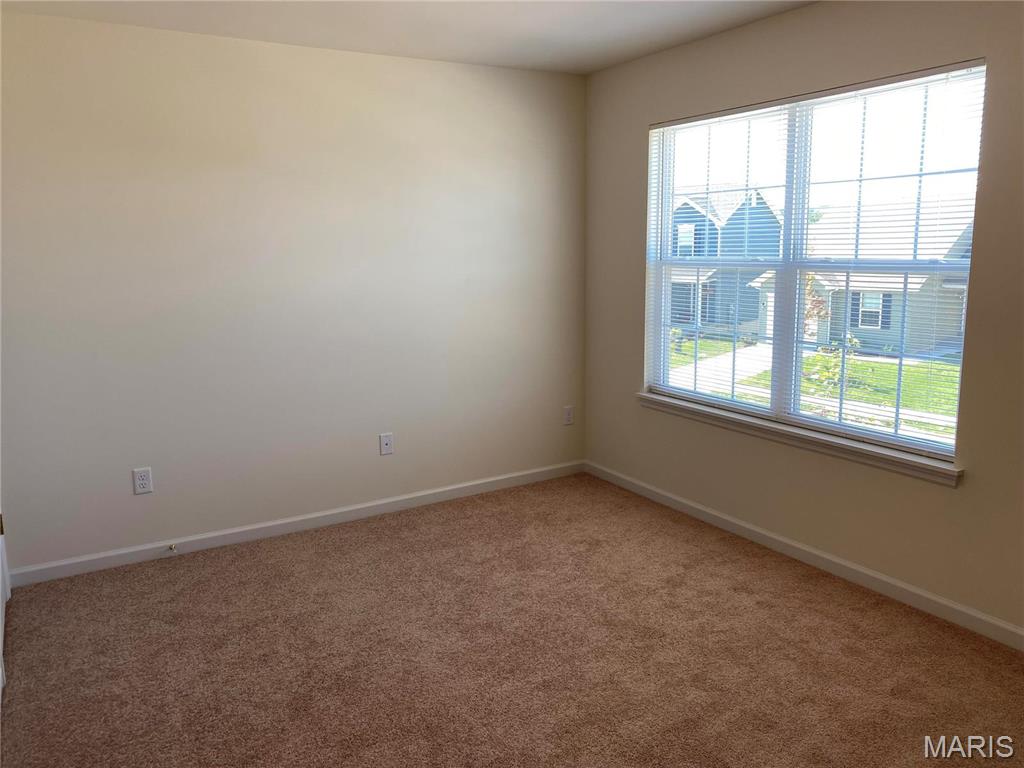 612 Summer Breeze Lane Property Photo 15