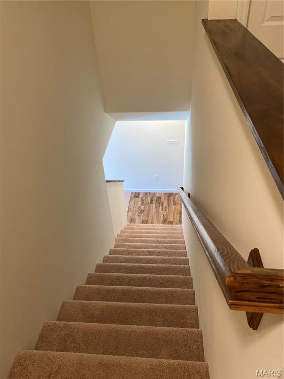 612 Summer Breeze Lane Property Photo 17