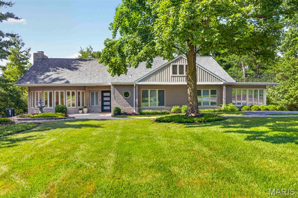 12237 Ladue Road Property Photo 1