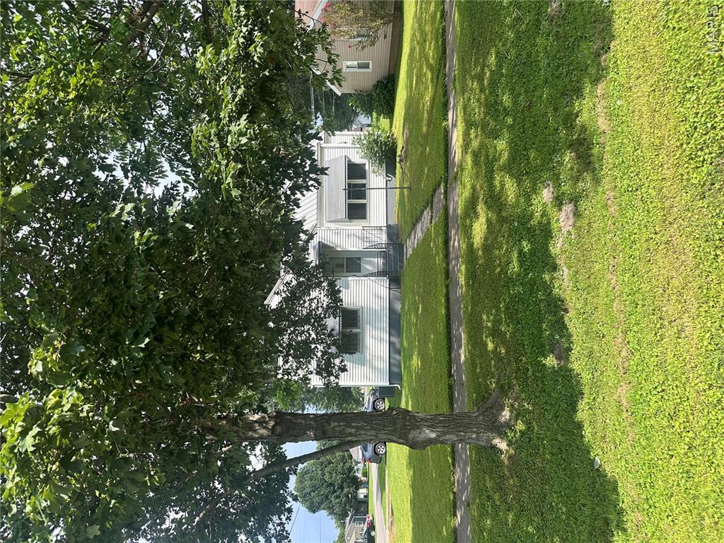 602 S Third Street Property Photo 2