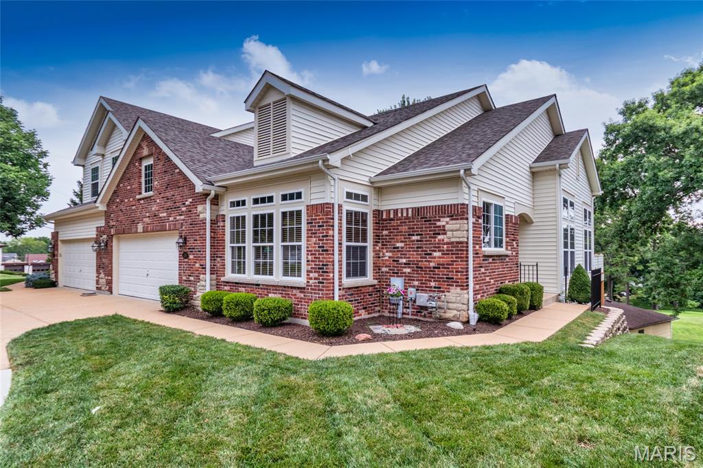 105 River Breeze Way