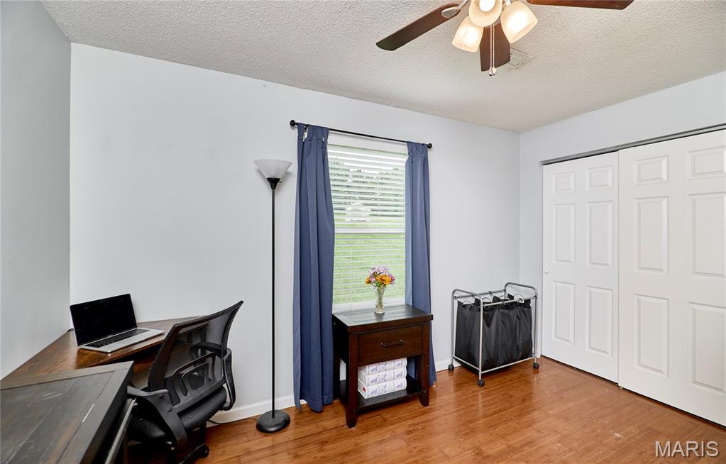 1626 Summergate Parkway E Property Photo 22