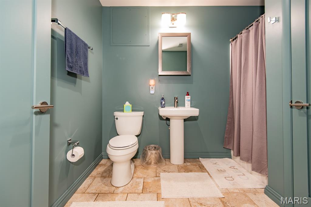 4312 Washington Boulevard Property Photo 68