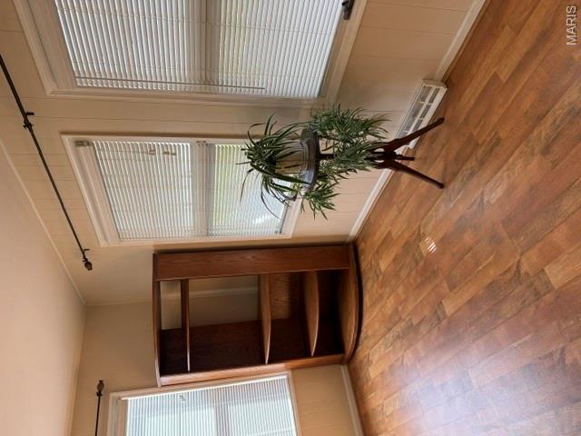 524 E 7th Street Property Photo 16