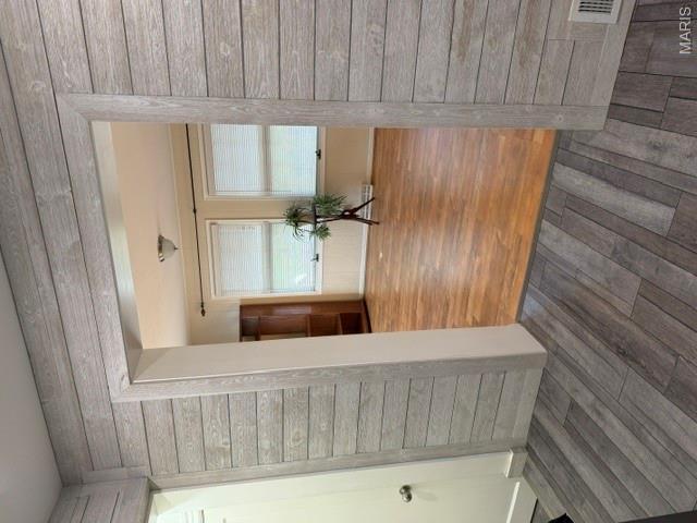 524 E 7th Street Property Photo 33