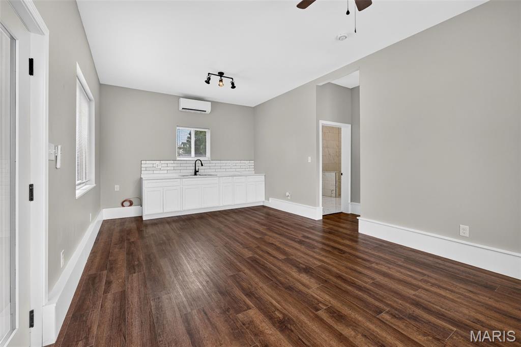236 Victoria Park Avenue Property Photo 41