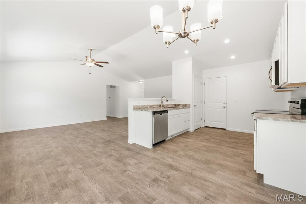 1021 Samwise Street Property Photo 20