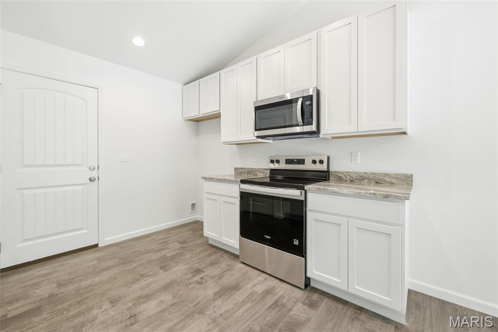 1021 Samwise Street Property Photo 23