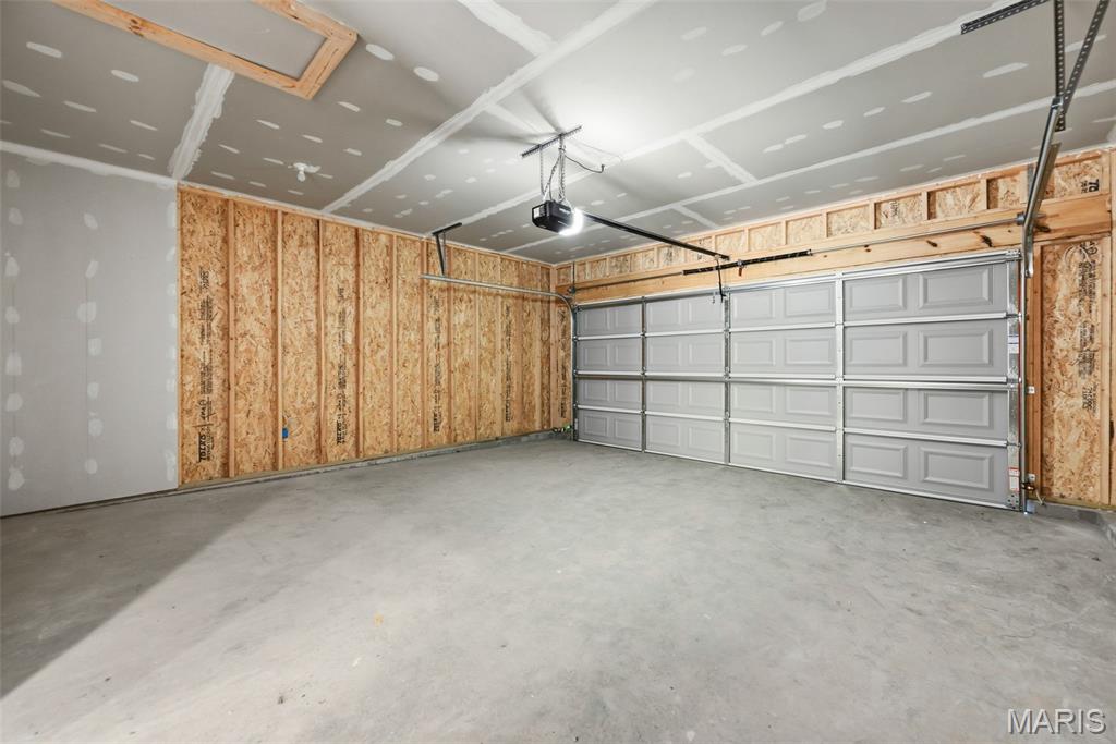 1021 Samwise Street Property Photo 28