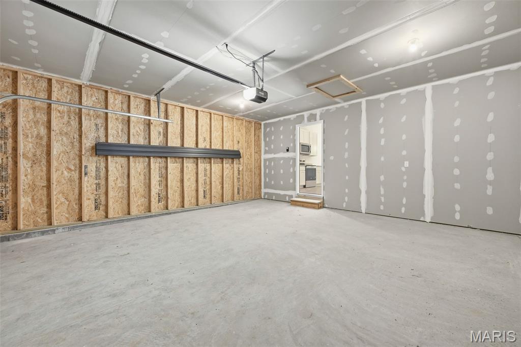 1021 Samwise Street Property Photo 29