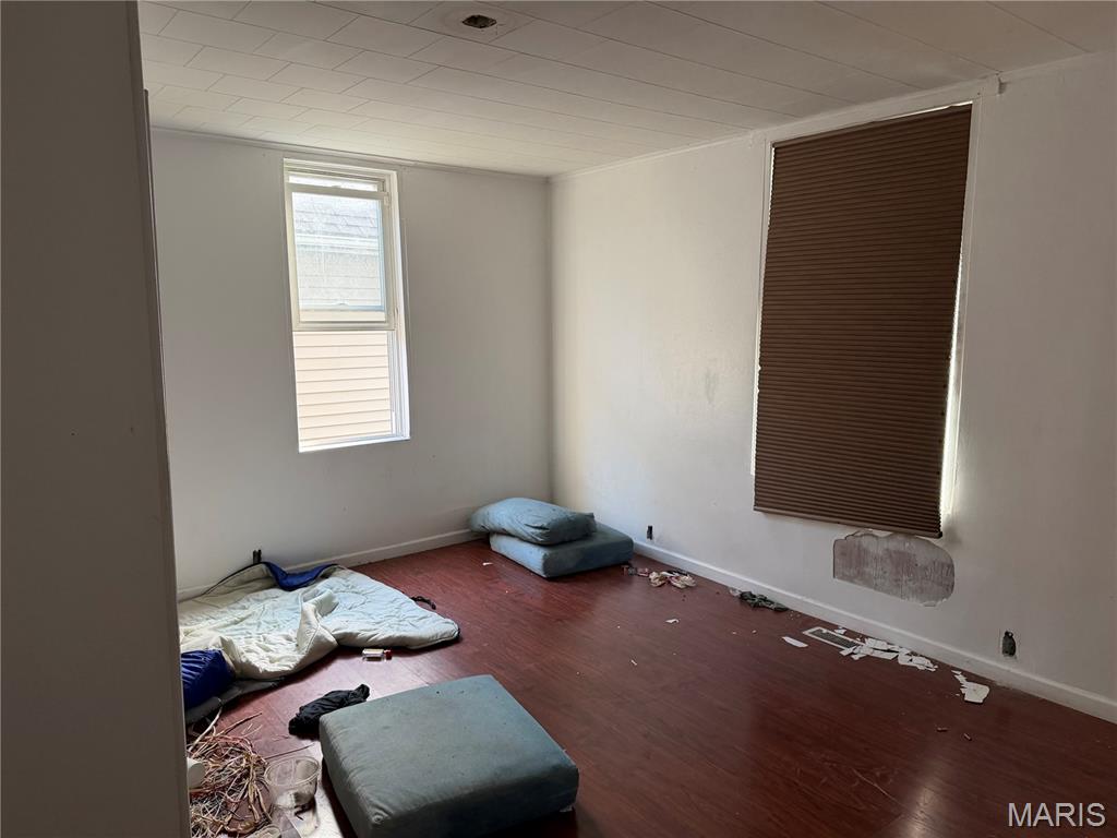 817 Iowa Street Property Photo 5