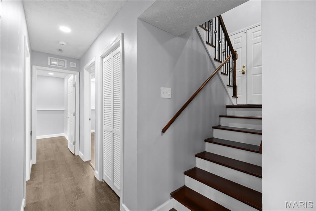 77 S Meadow Lane Property Photo 16