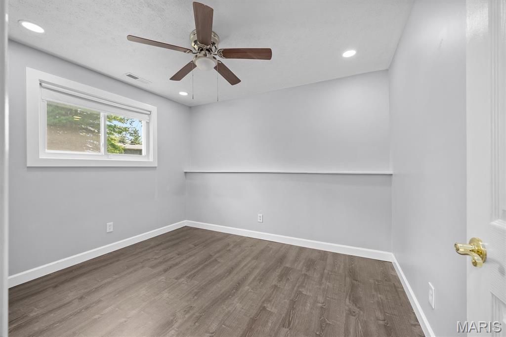77 S Meadow Lane Property Photo 20